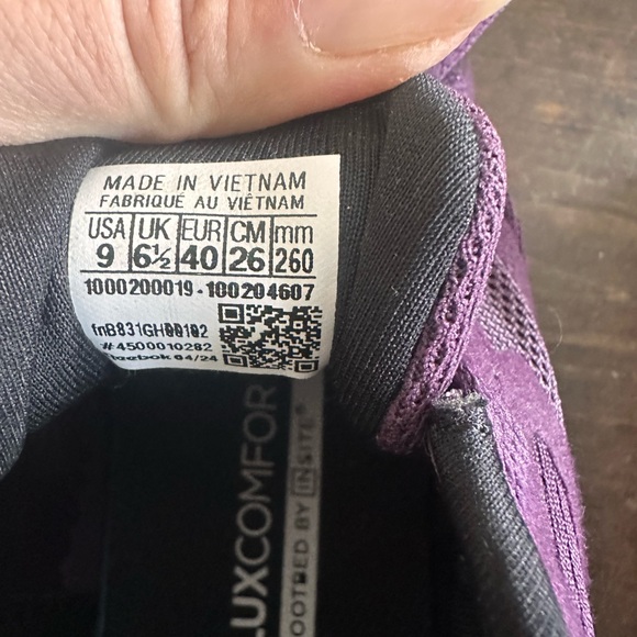 Reebok Purple Athletic Shoes Cushioned Sole Knit Material - Picture 5 of 5